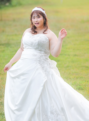 大きいサイズのウエディングドレス|ぽっちゃり花嫁専用ドレスCurvy